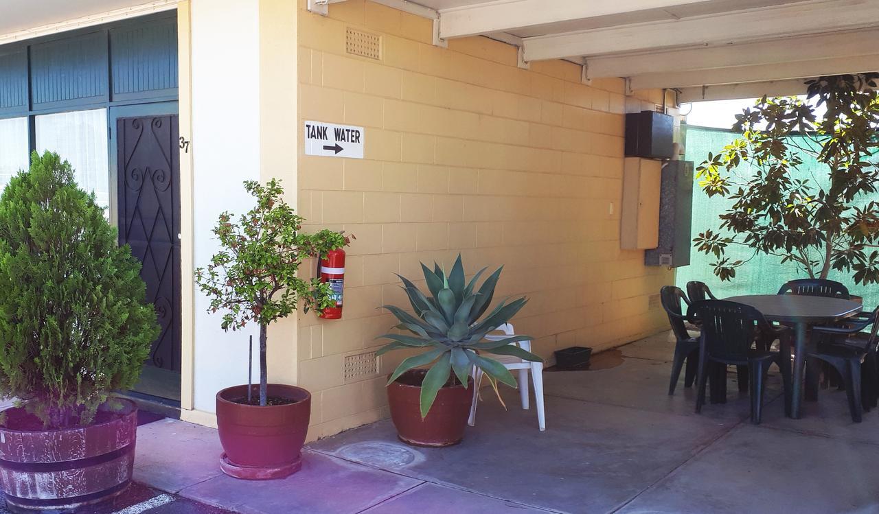 Bordertown Motel Esterno foto